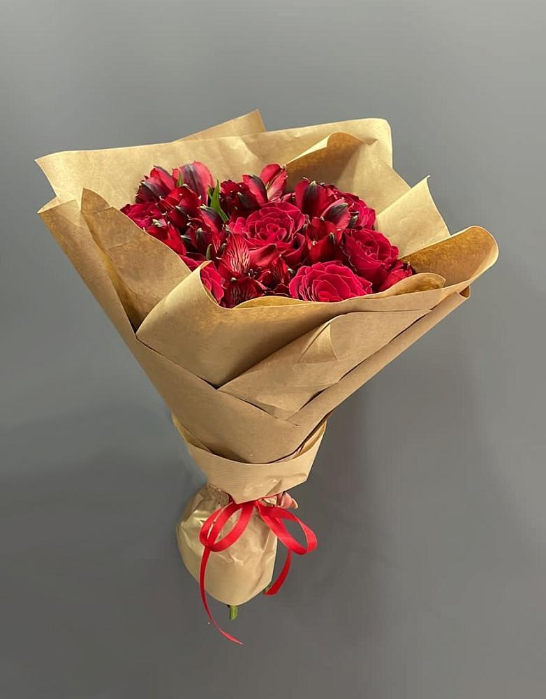 Букет цветов из: Альстромерии и Розы в Ростове