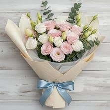 Букет шампанское в Ростове Букет цветов из:  Лизиантусы в Ростове