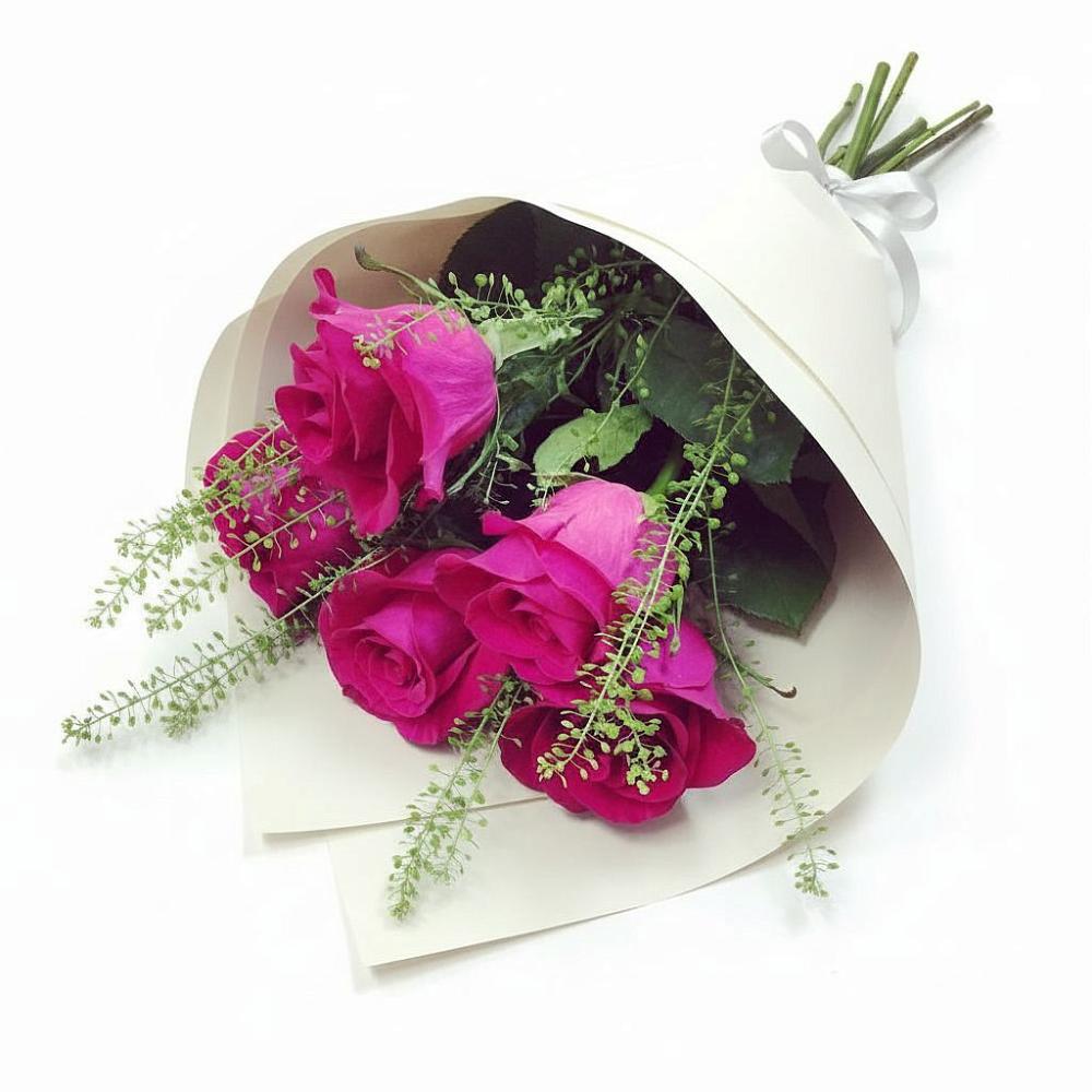 Букет ярко-розовый в Ростове Букет цветов из: Розы в Ростове