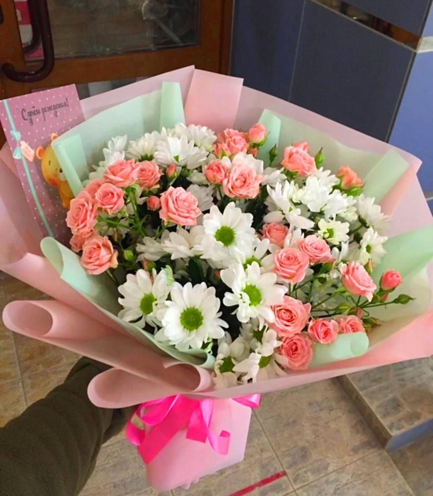 Букет цветов из: Розы и Хризантемы в Ростове