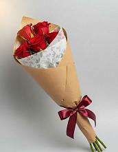 Букет цветов из:  Розы в Ростове