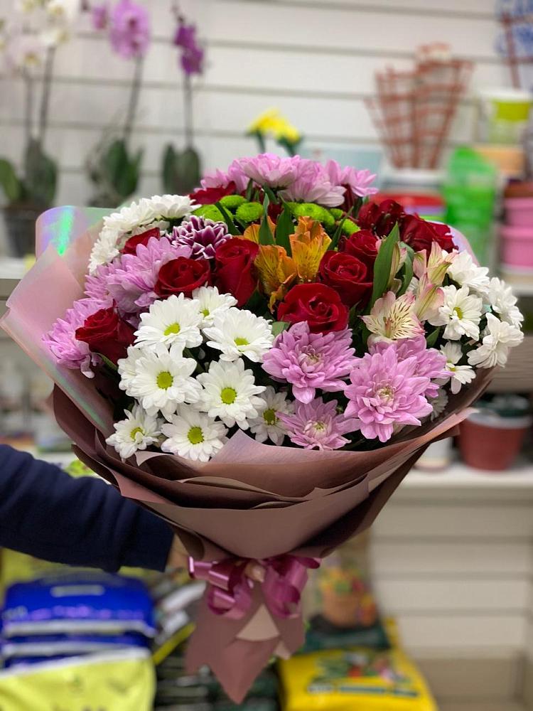 Букет цветов из: Розы, Хризантемы и Альстромерии в Ростове